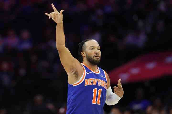 布伦森:我完全没有卫冕压力 父亲9年NBA生涯签了约8份非保障合同